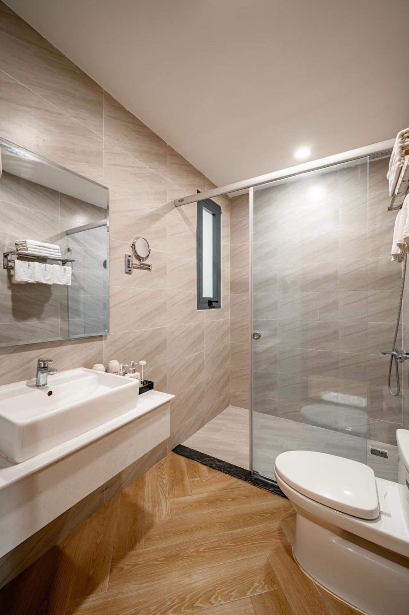 Net Viet Hotel Vincom Soc Trang Exteriör bild